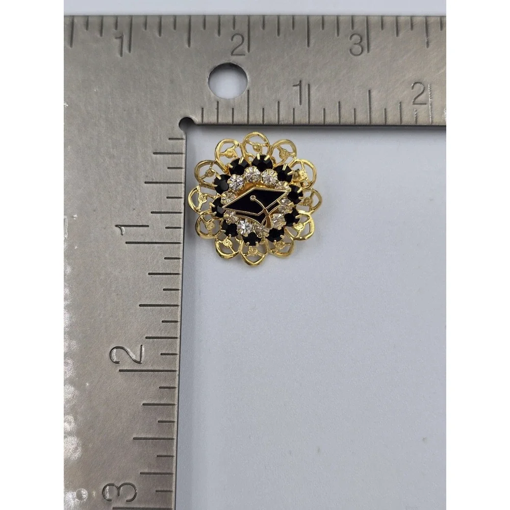 Vintage Gold Tone Graduation Cap Mortarboard Filigree Brooch Pin Rhinestone‎
